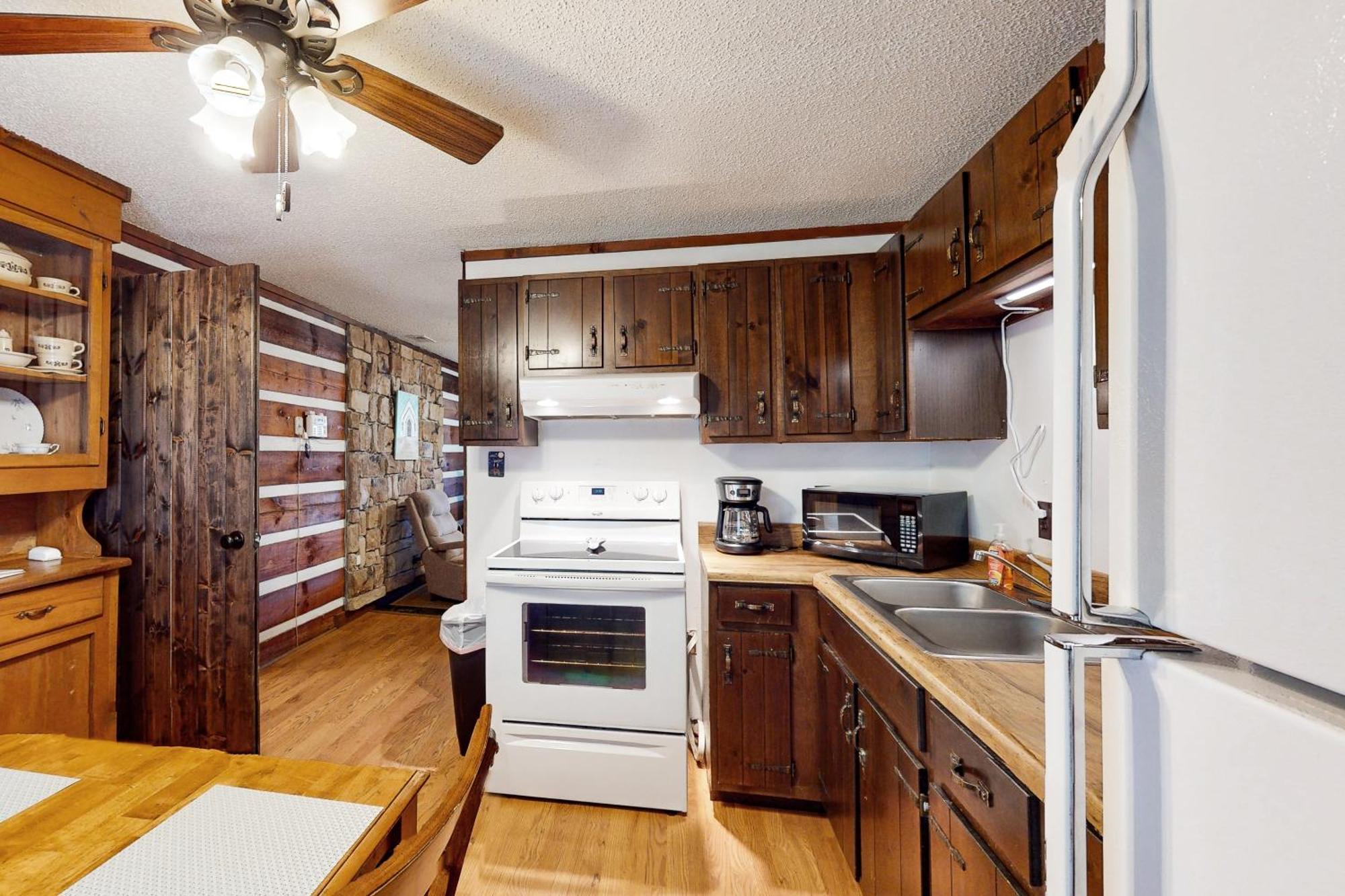 2 Bed 2 Bath Vacation Home In Whittier II Exteriér fotografie
